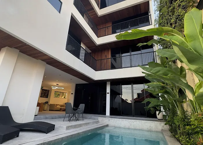 Onyx Aparthotel